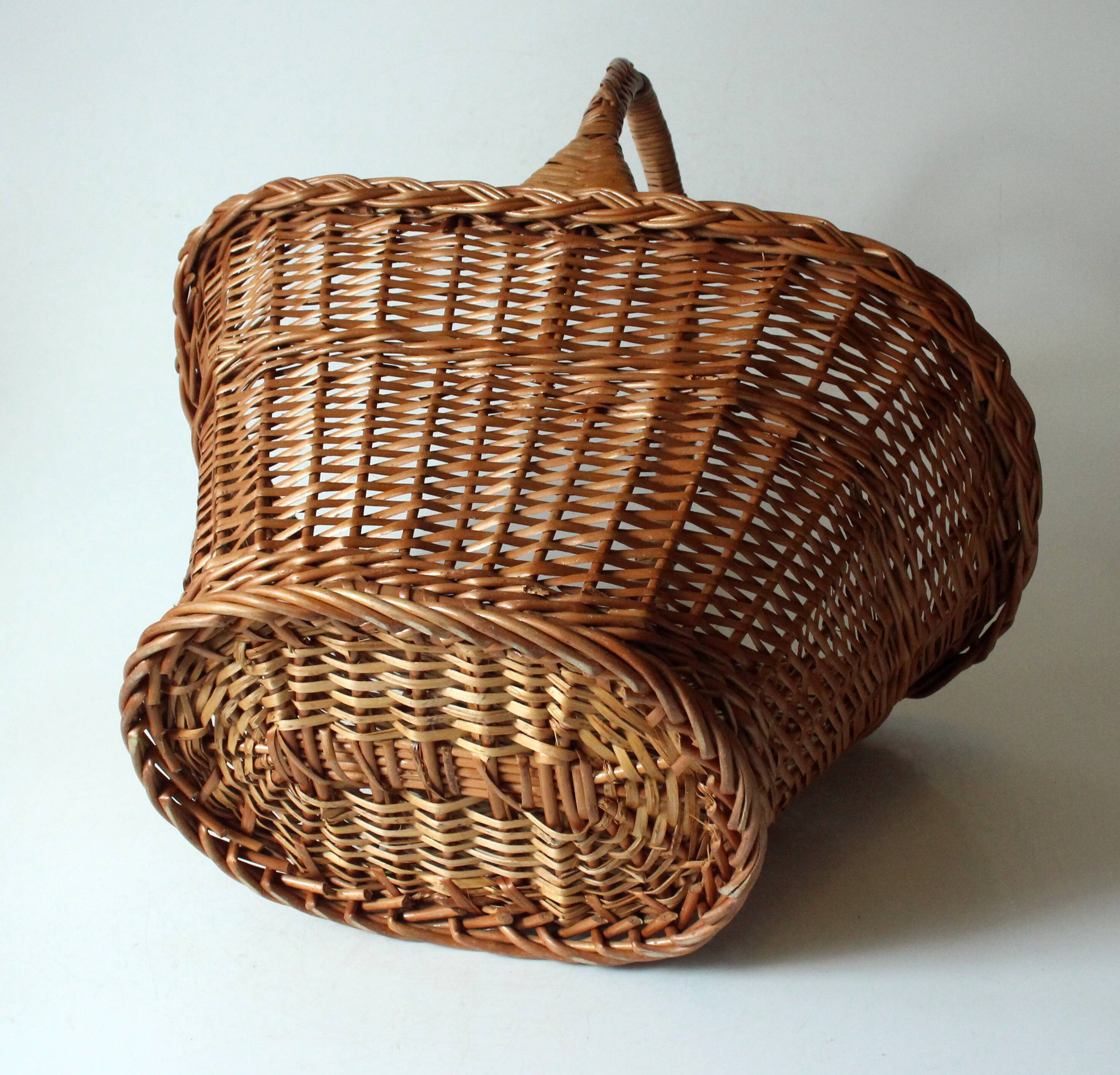 Wicker shopping basket, braided, handmade, vintage