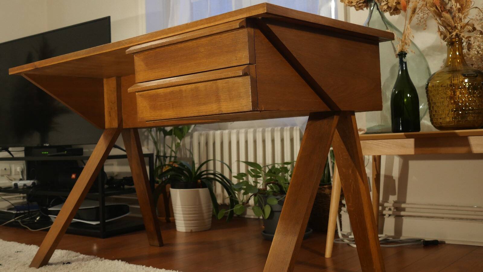 EB02 desk by Cees Braakman for Pastoe (1950) & its chair