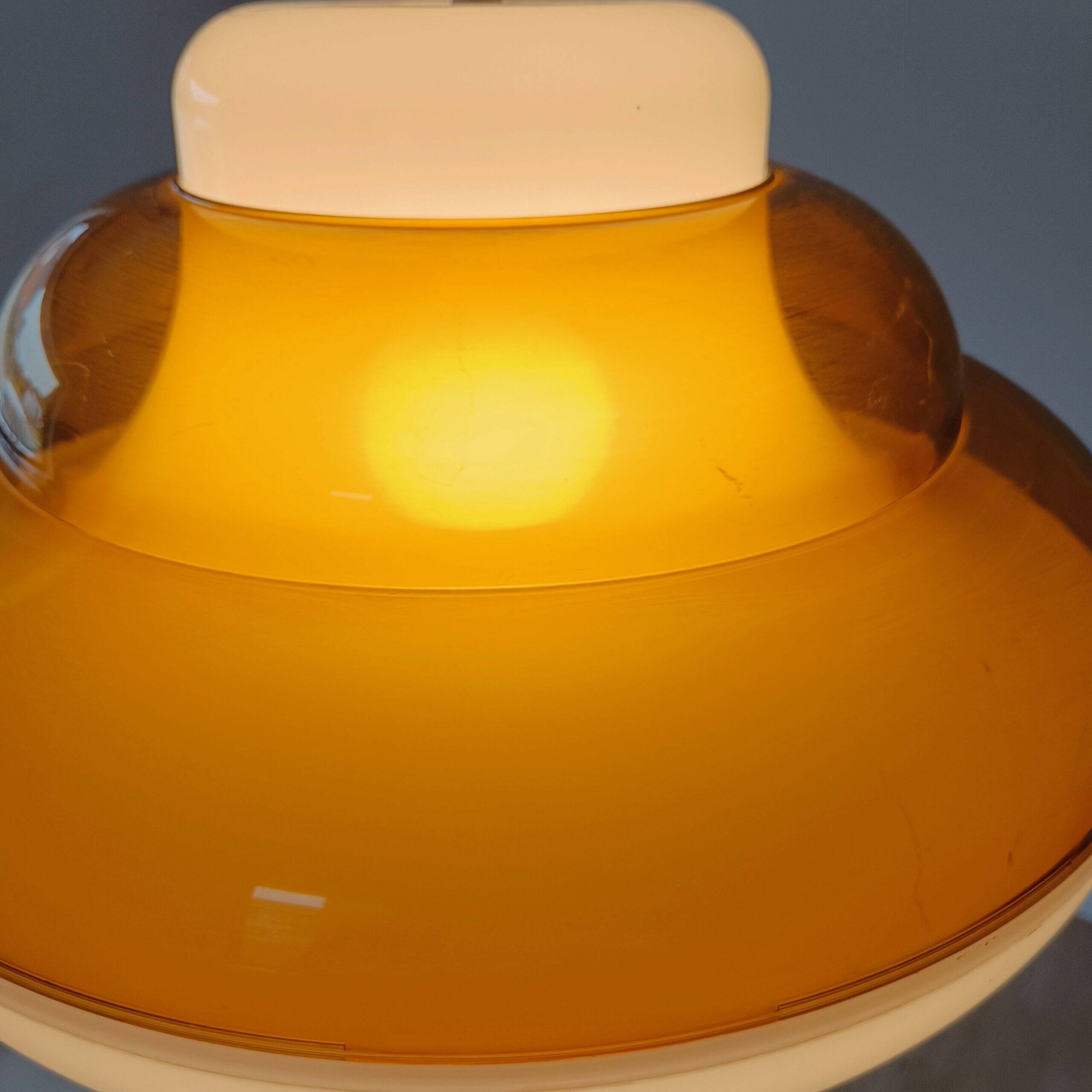 Space age pendant lamp – Massive