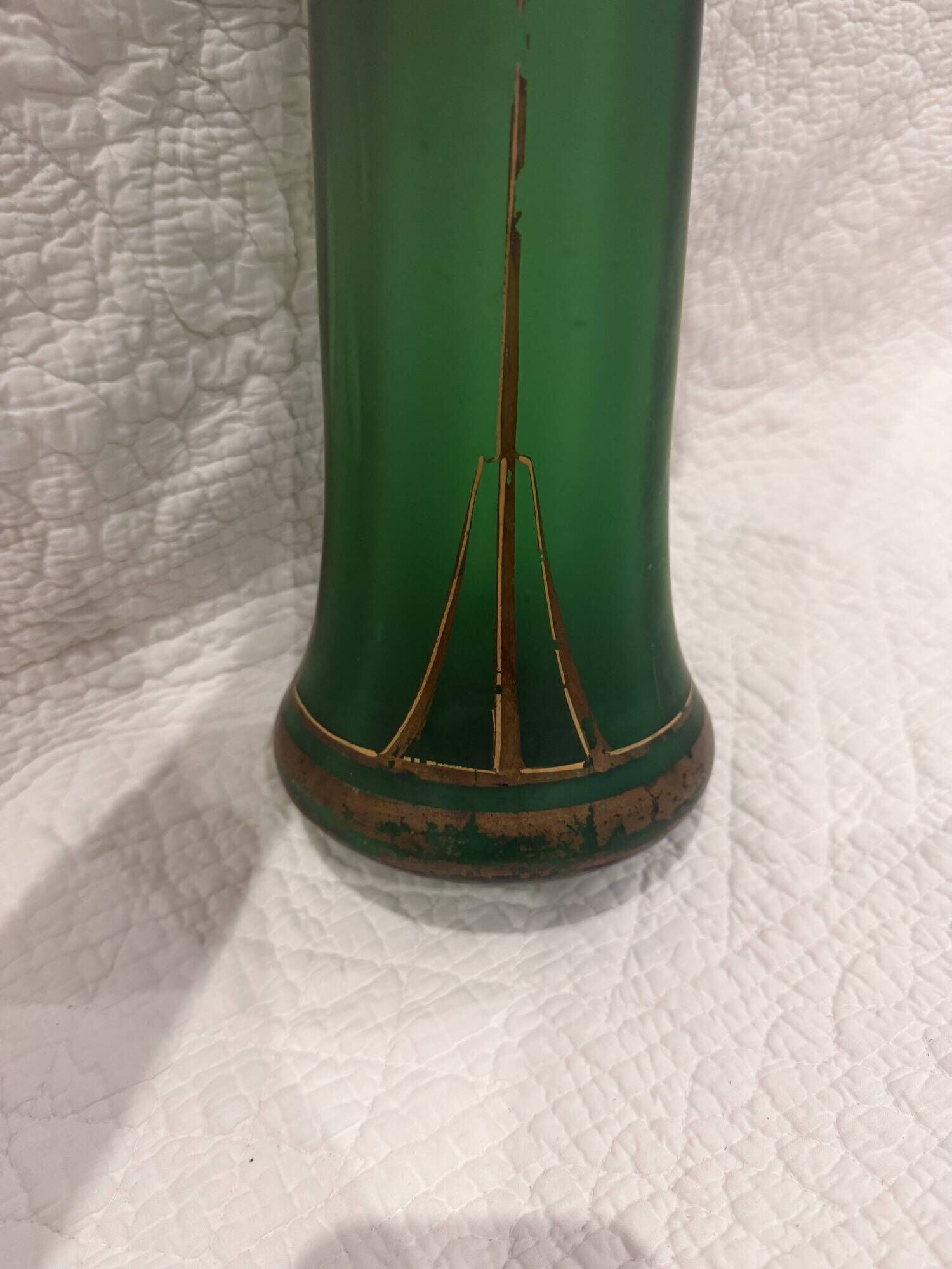 Green vase fontainebleau model