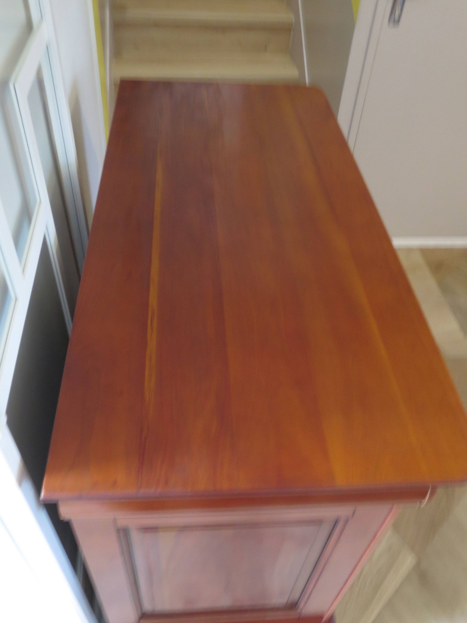 Cherrywood chest of drawers with ogee – 4 drawers – 80s – Louis Philippe style