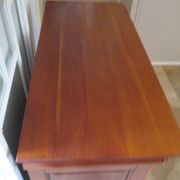 Cherrywood chest of drawers with ogee – 4 drawers – 80s – Louis Philippe style