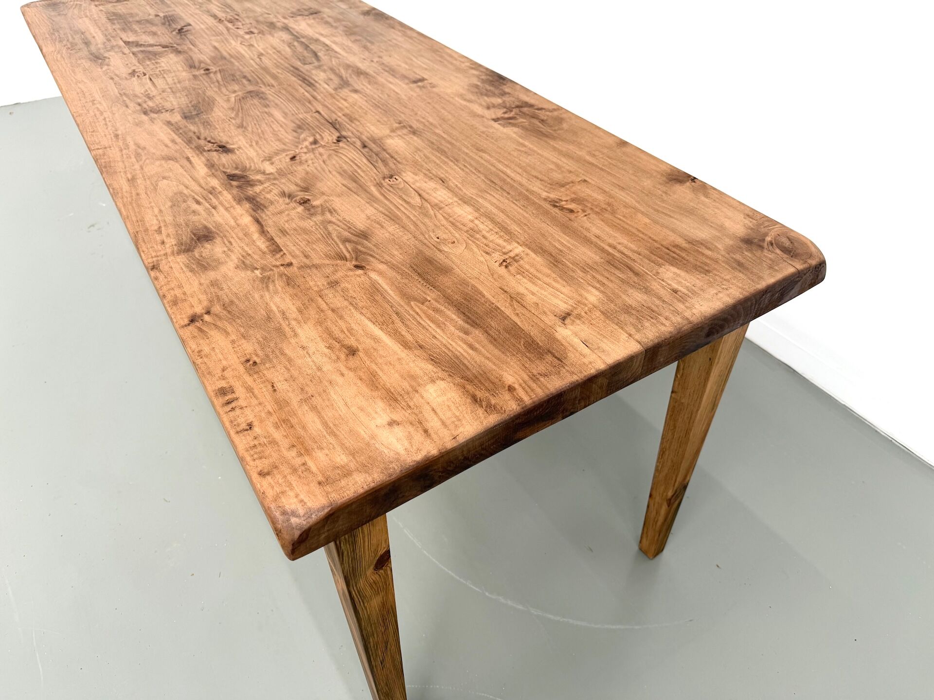 Table de ferme vintage en peuplier