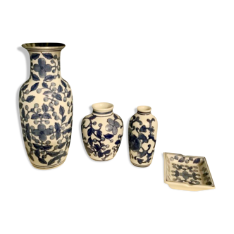 Lot de 4 porcelaines chinoises
