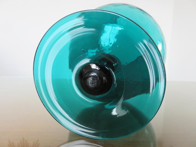 Italy glass vase in turquoise green 70s