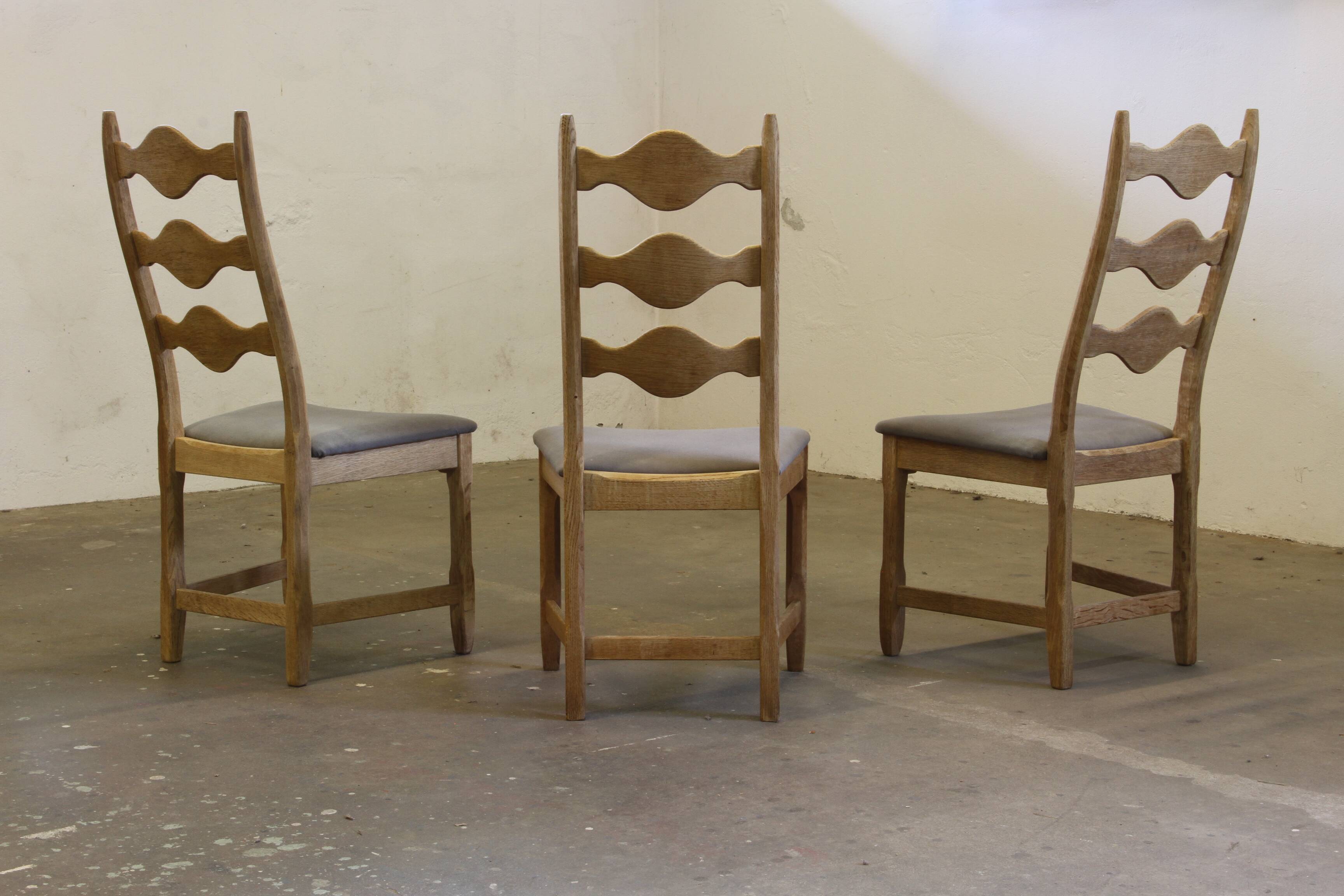 Chaises en chêne à dossier haut / échelle de style Henning Kjærnulf, années 1960, ensemble de 4
