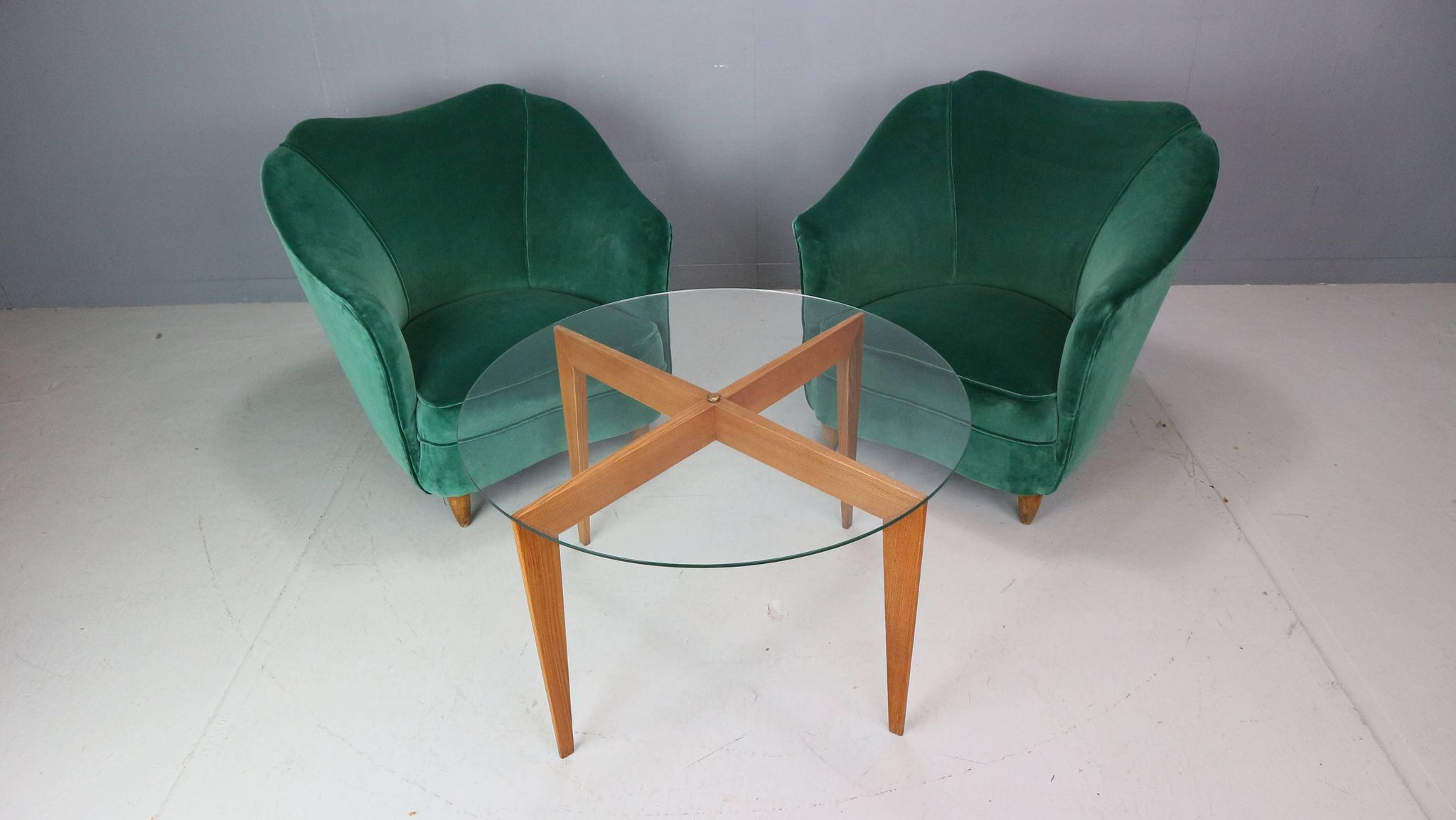 Pair of velvet armchairs Gio Ponti style