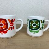 4 vintage Mobil mugs