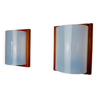 Pair of pine and methacrylate wall lights, Spain 1980