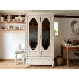 Armoire parisienne