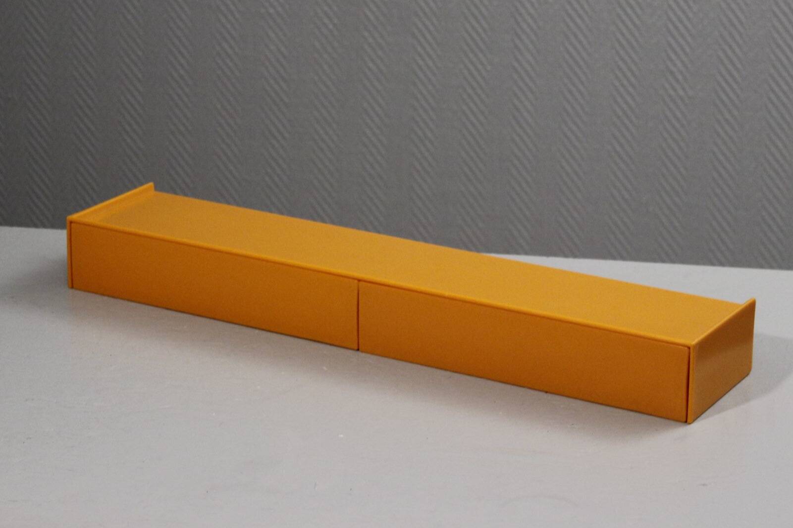 Wall shelf tablet with drawers, plastic Grosfillex 1970s Space Age