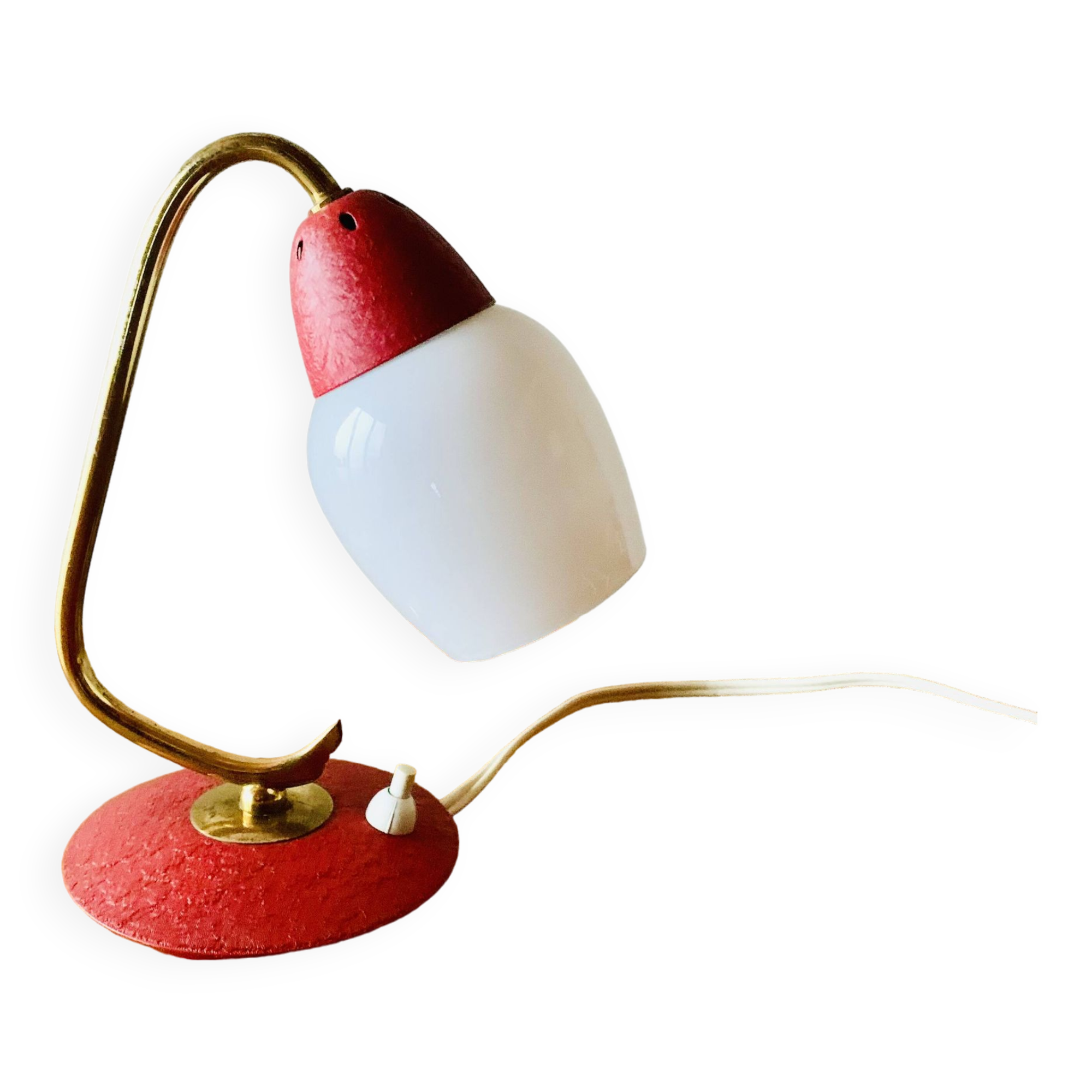 Small vintage bedside lamp in red metal, glass and brass