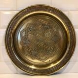 Moroccan artisanal tray in partitioned copper