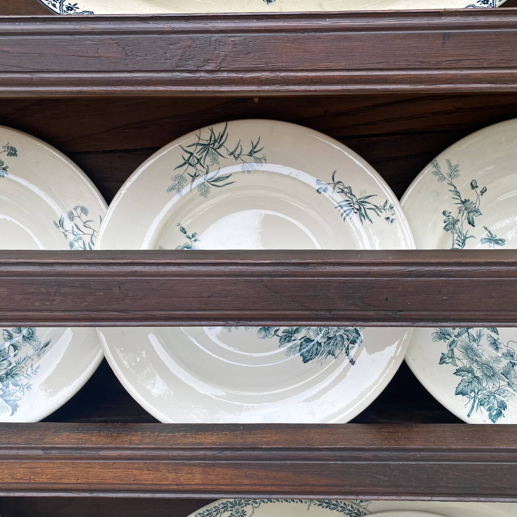 Antique wooden plate rack cupboard.