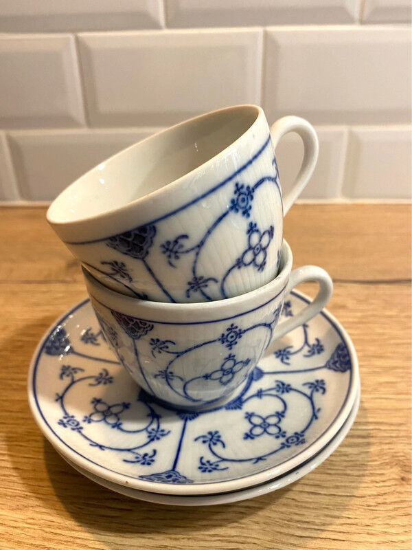 2 cups and vintage sub-cups