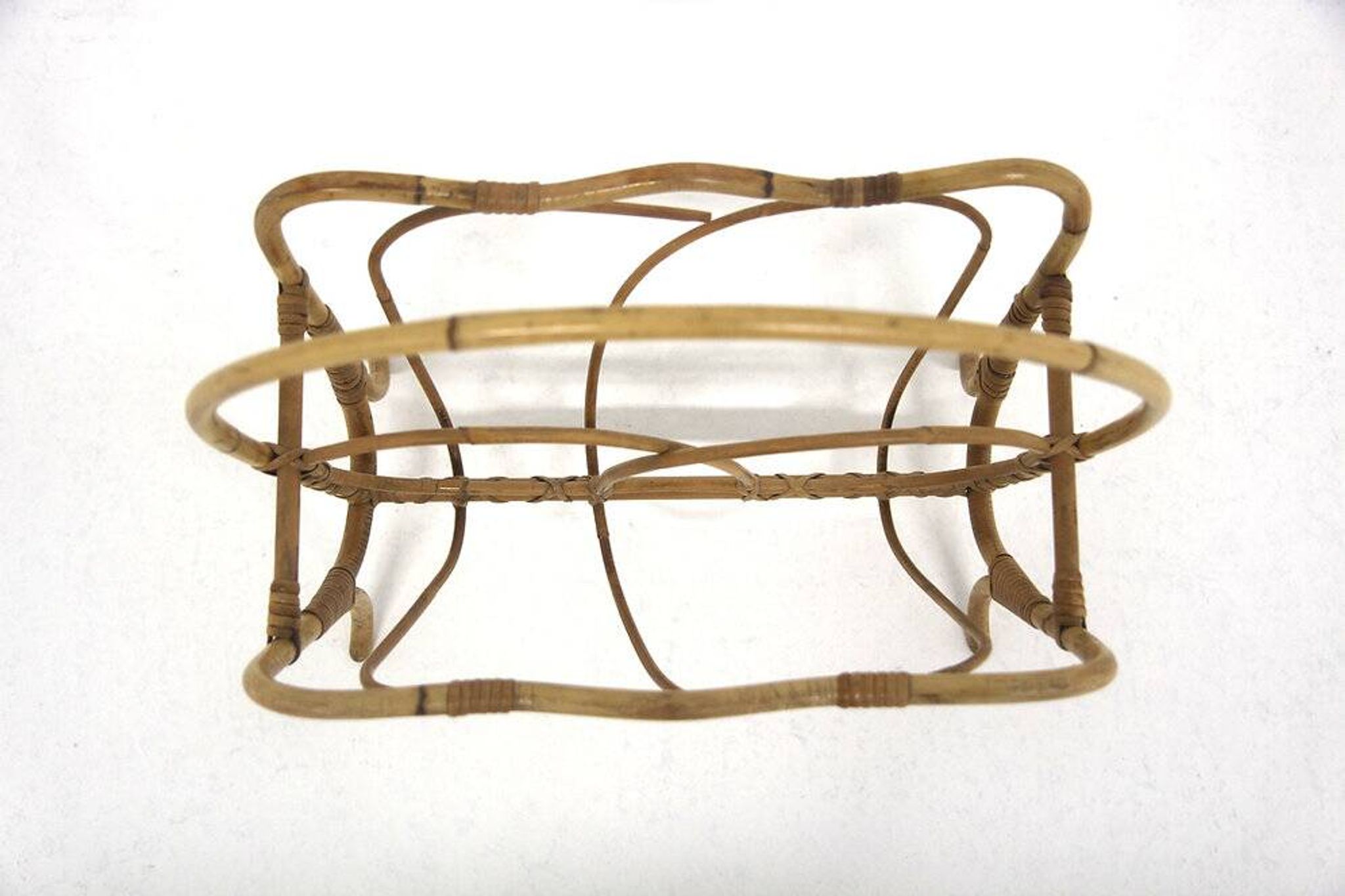 Porte-revues scandinave en rotin, Suède, 1950