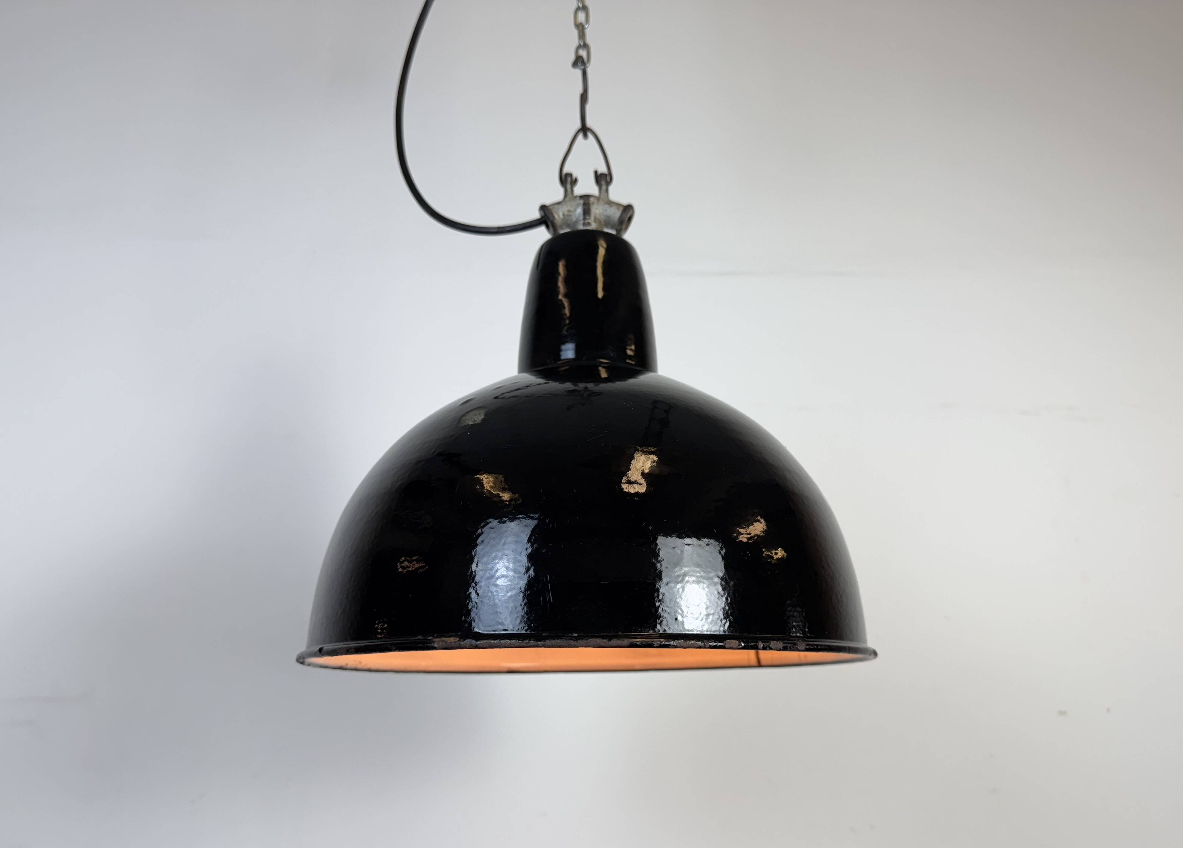 Industrial Black Enamel Factory Lamp with Cast Iron Top, 1950s