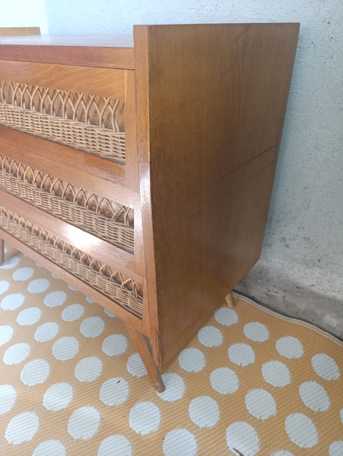 Vintage chest of drawers