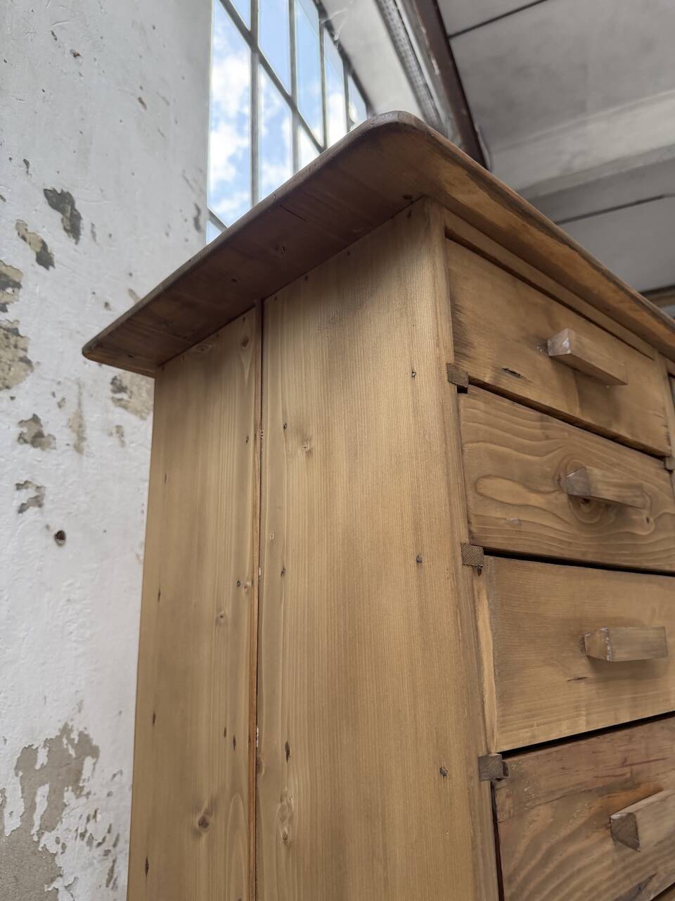 Meuble de métier en pin 1950
