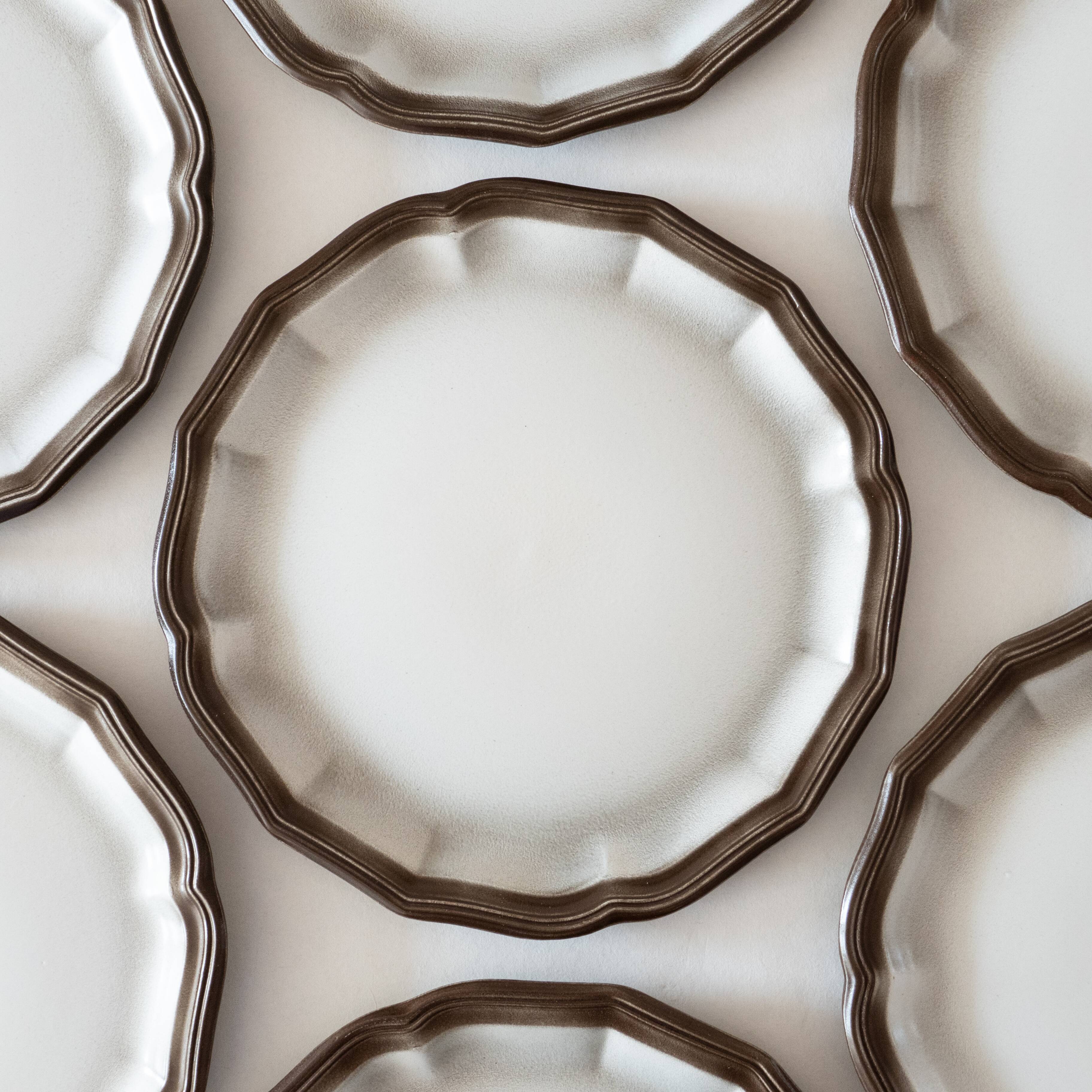 6 assiettes vintage en grès signées Salins les Bains collection "Turenne"