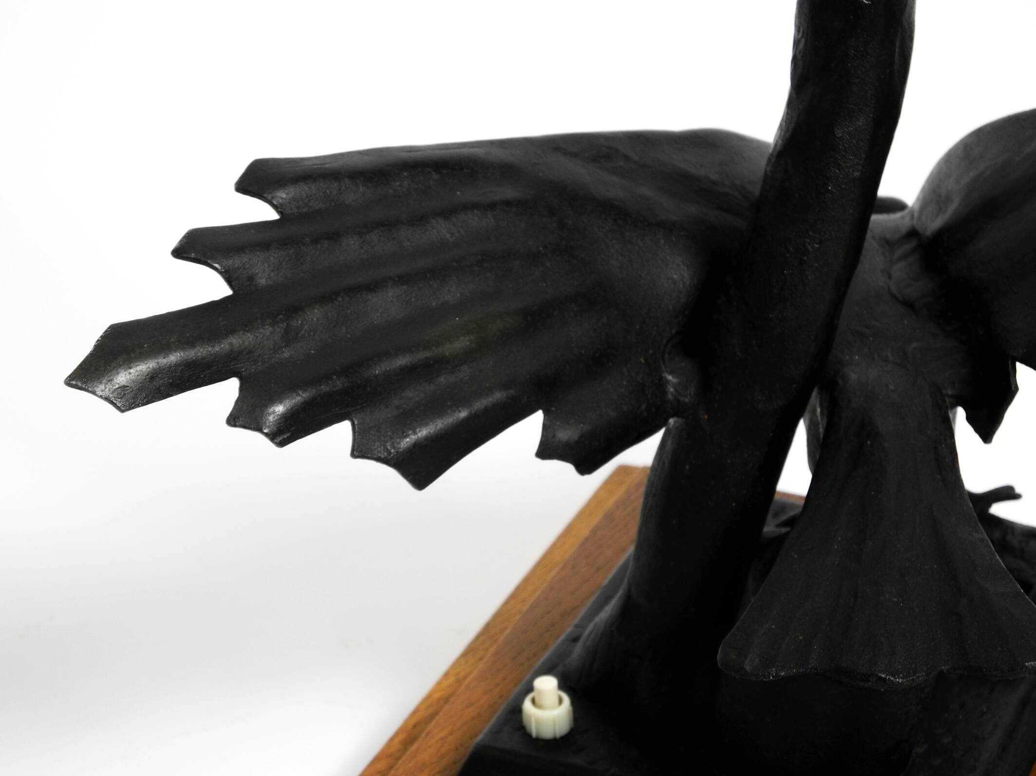 1940s table lamp made of iron in the shape of an eagle, teak wooden base