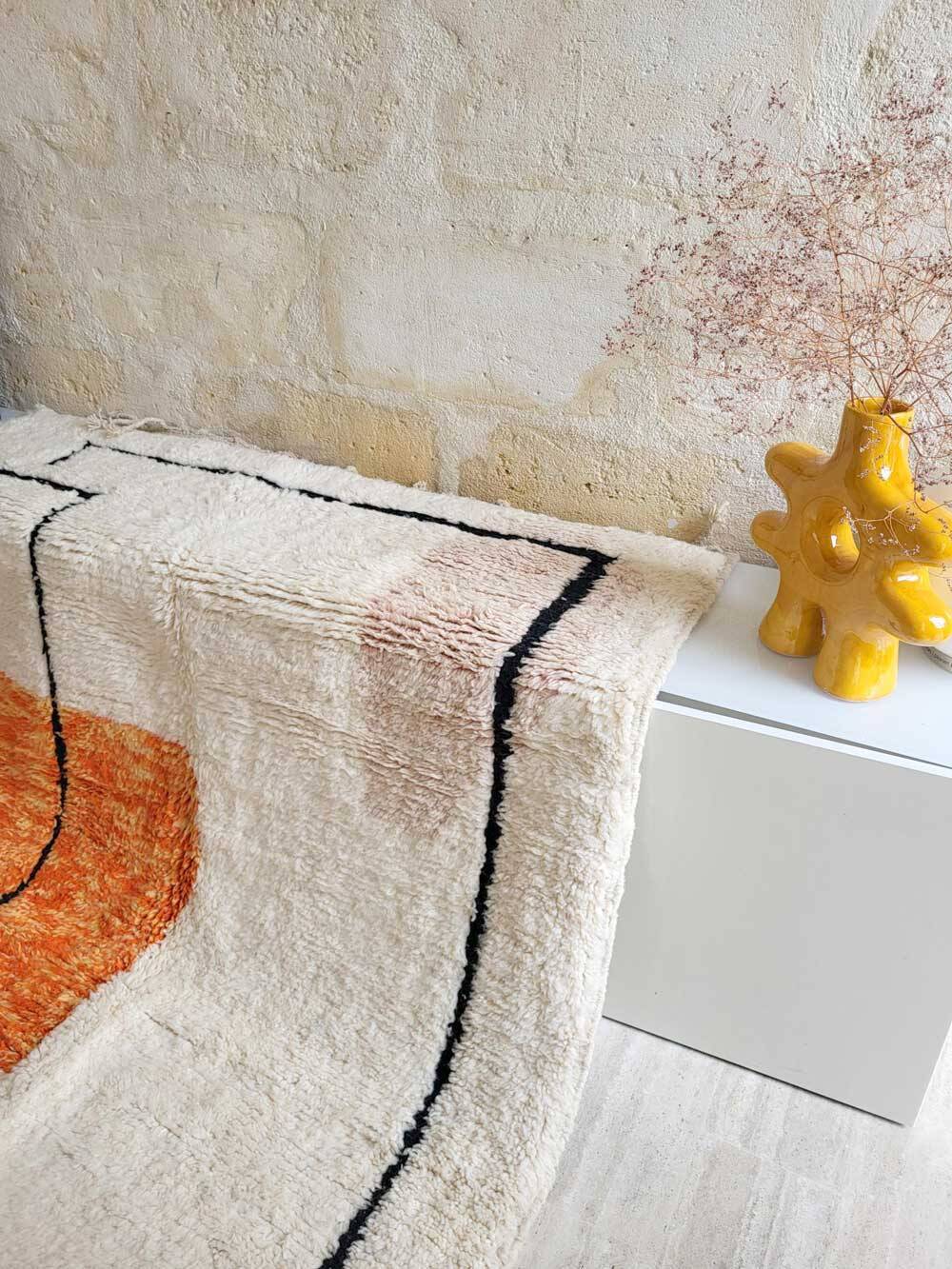 Béni Ouarain rug, geometric terracotta, pink and blue pattern