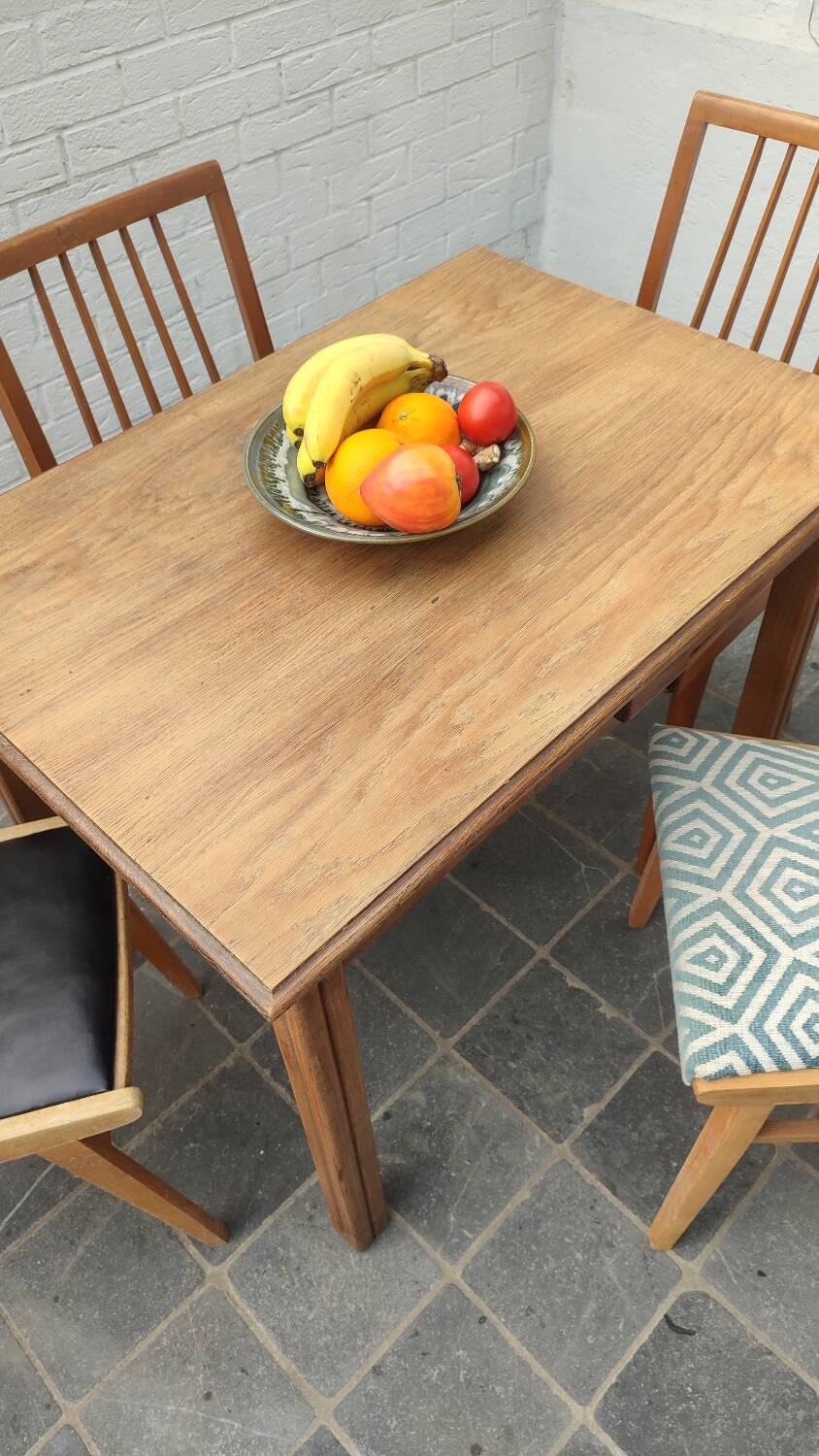 Farmhouse table
