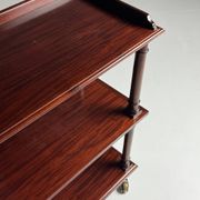 Étagère en acajou du 20e siècle