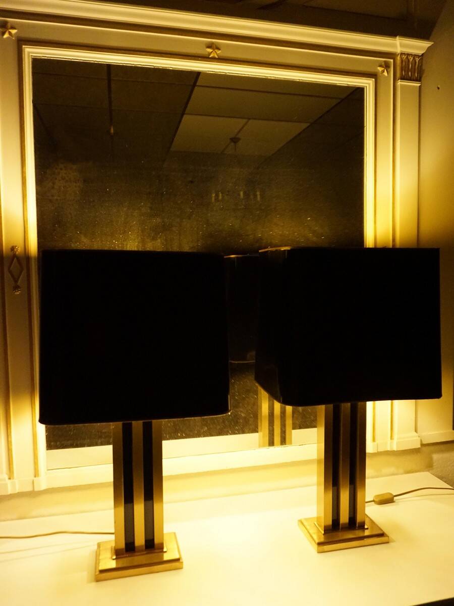 Paire de lampes de table JLB Hollywood Regency en laque noire et laiton doré, 1970s