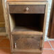Table de chevet