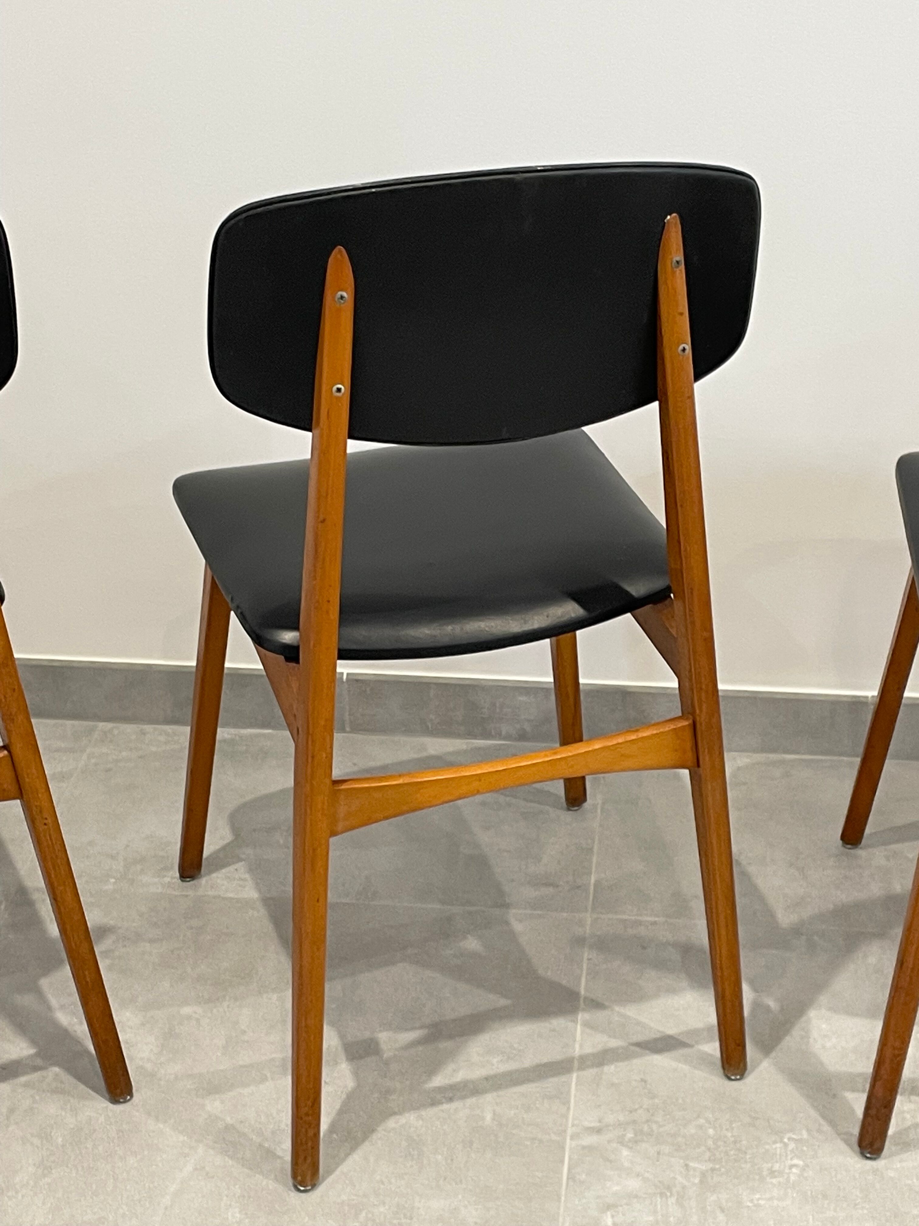 Scandinavian style design chair, set of 3