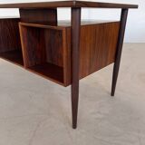Bureau en palissandre danois par Gunnar Nielsen.