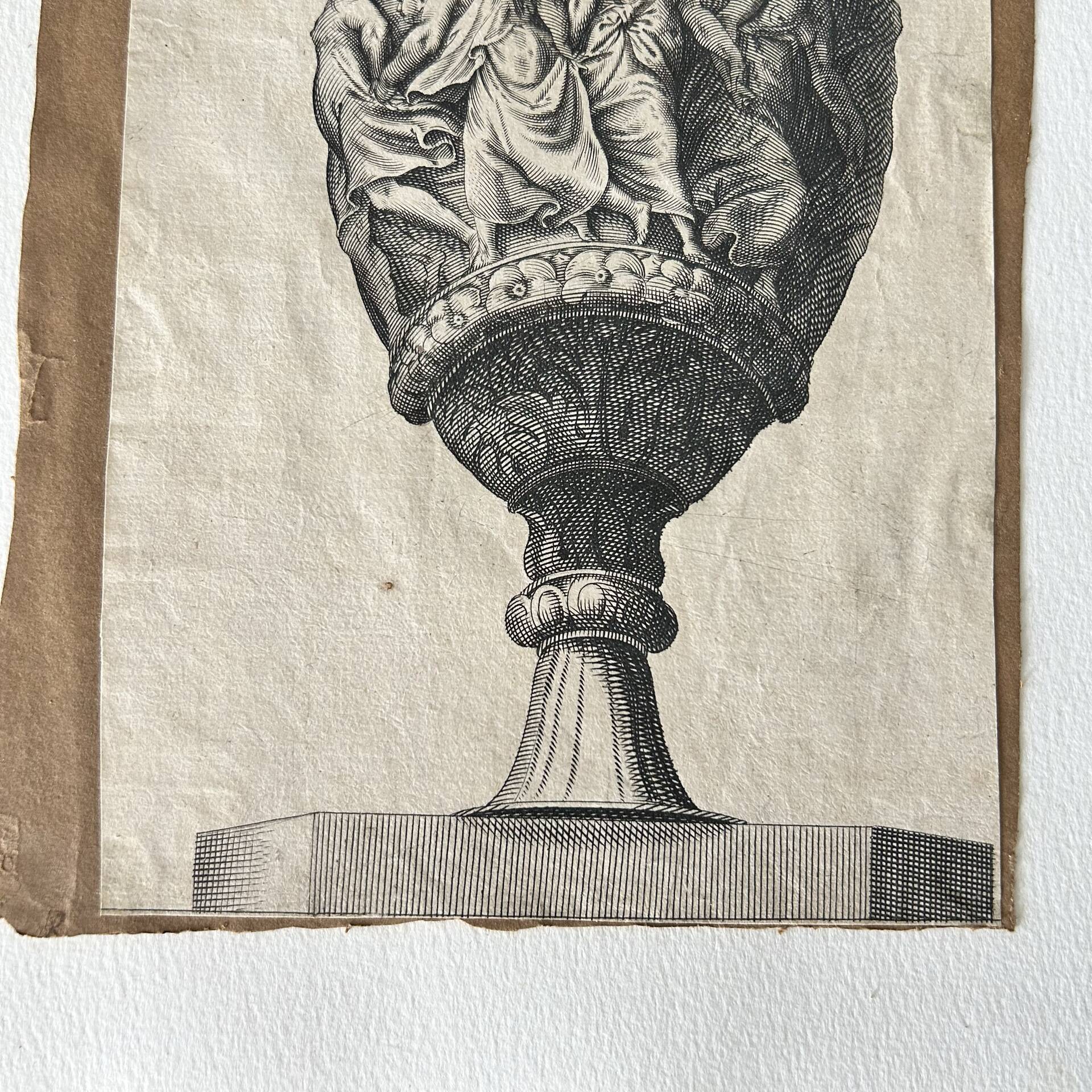 Gravure ancienne vase ornée d’après Polydoro da Caravaggio