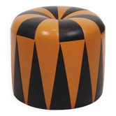 Pouf vintage rond, simili cuir orange et noir (Skai), années 1960