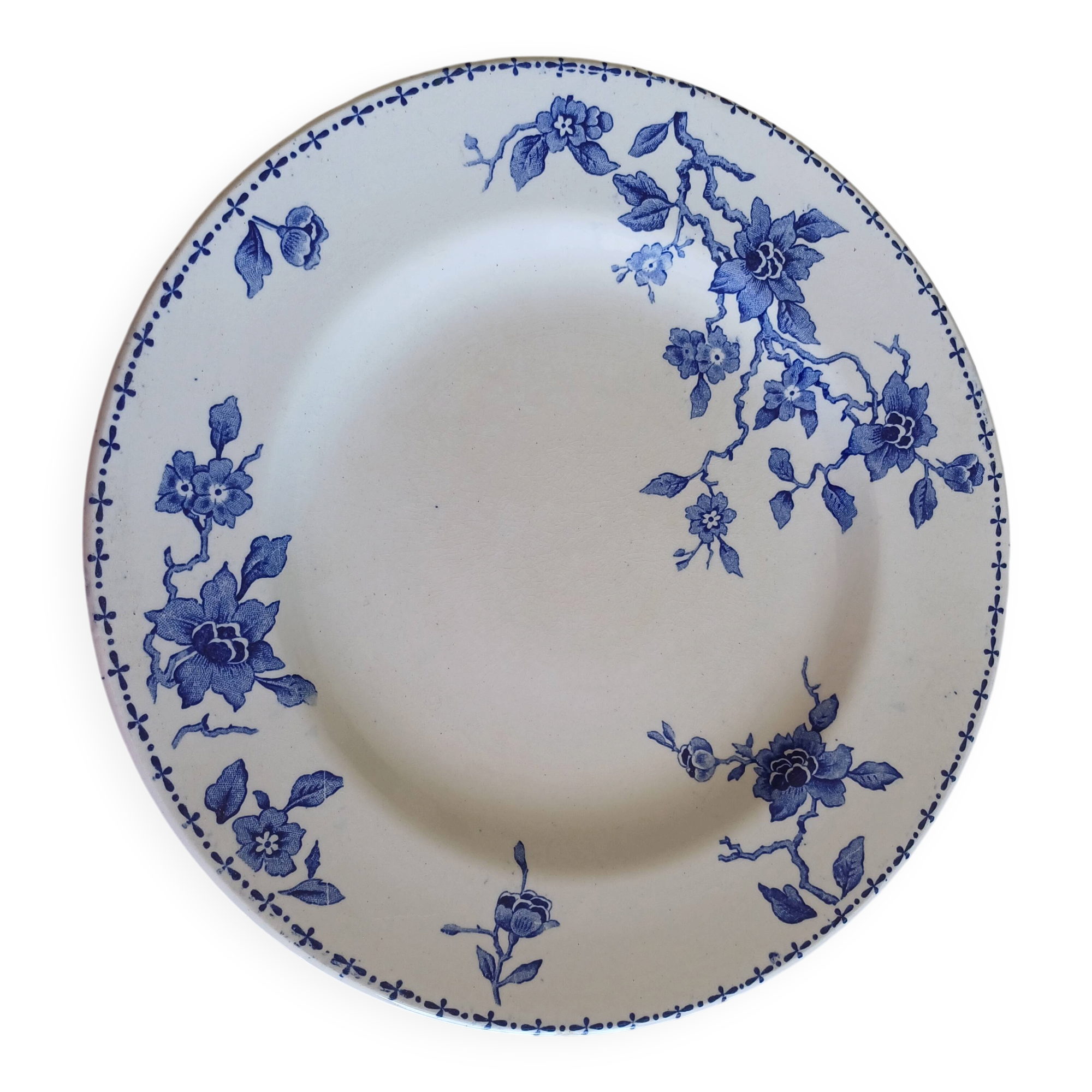 Plate a cake