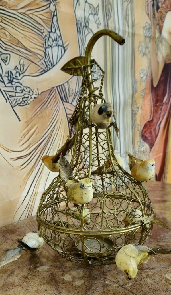 Suspension cage aux oiseaux en métal doré – travail décoratif XXe siècle