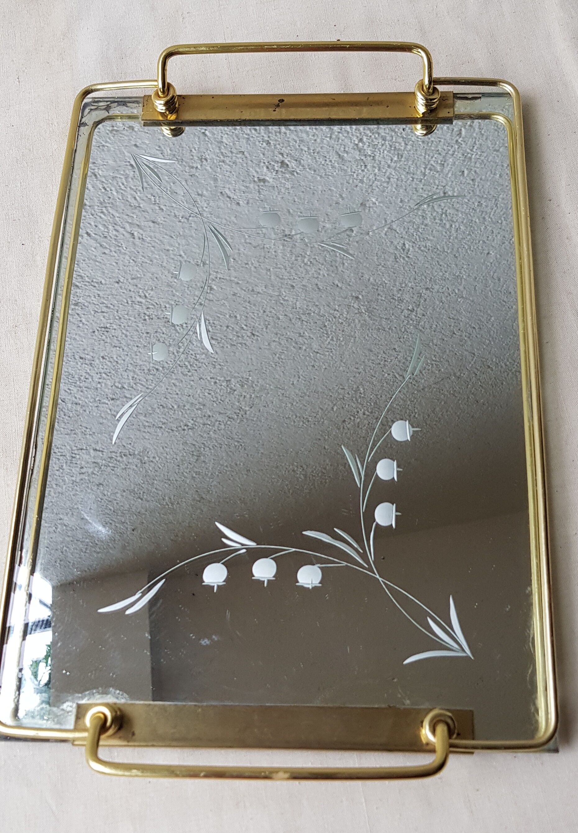 60's thrush chiseled mirror tray