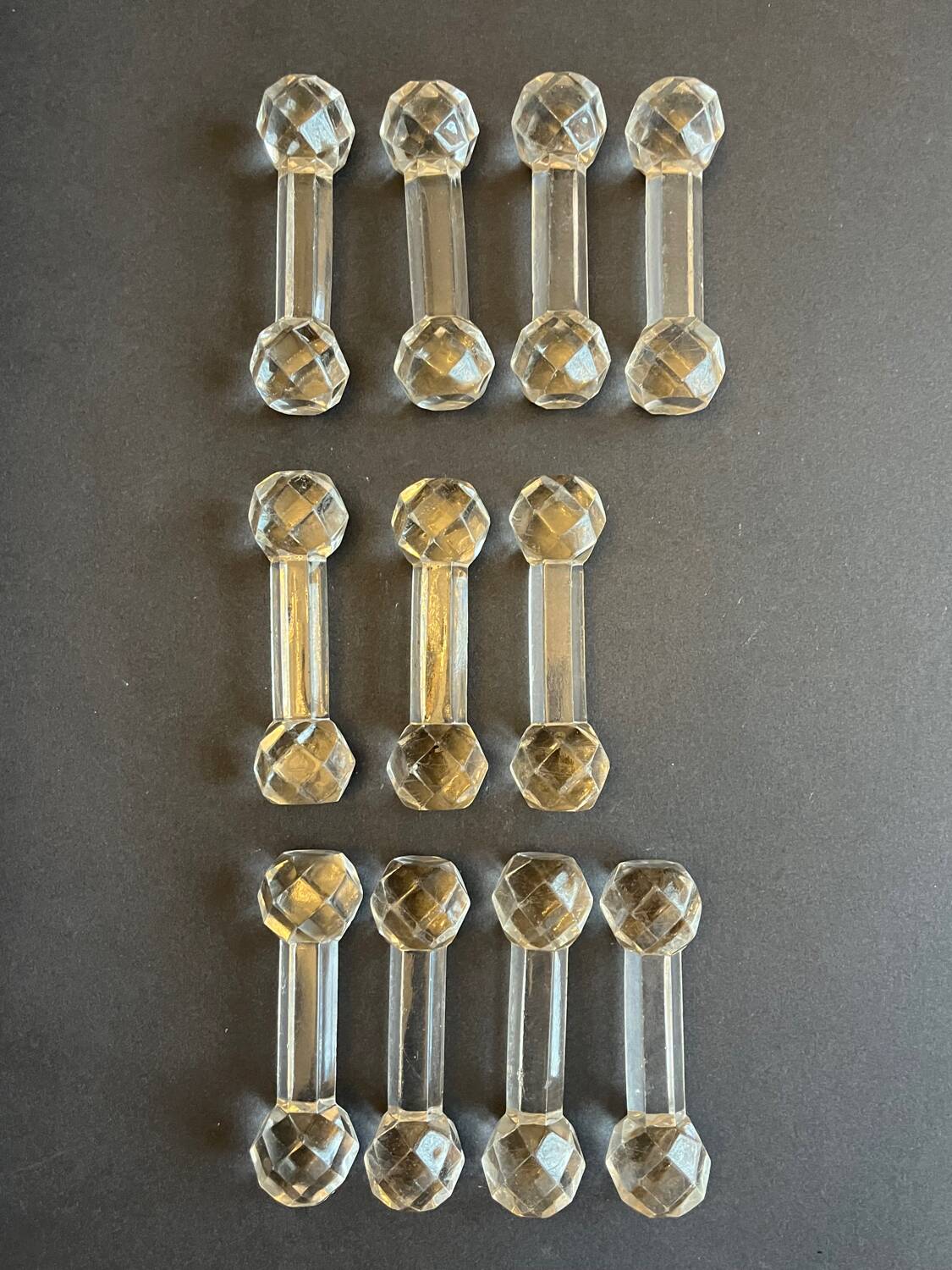 11 cut crystal knife holders