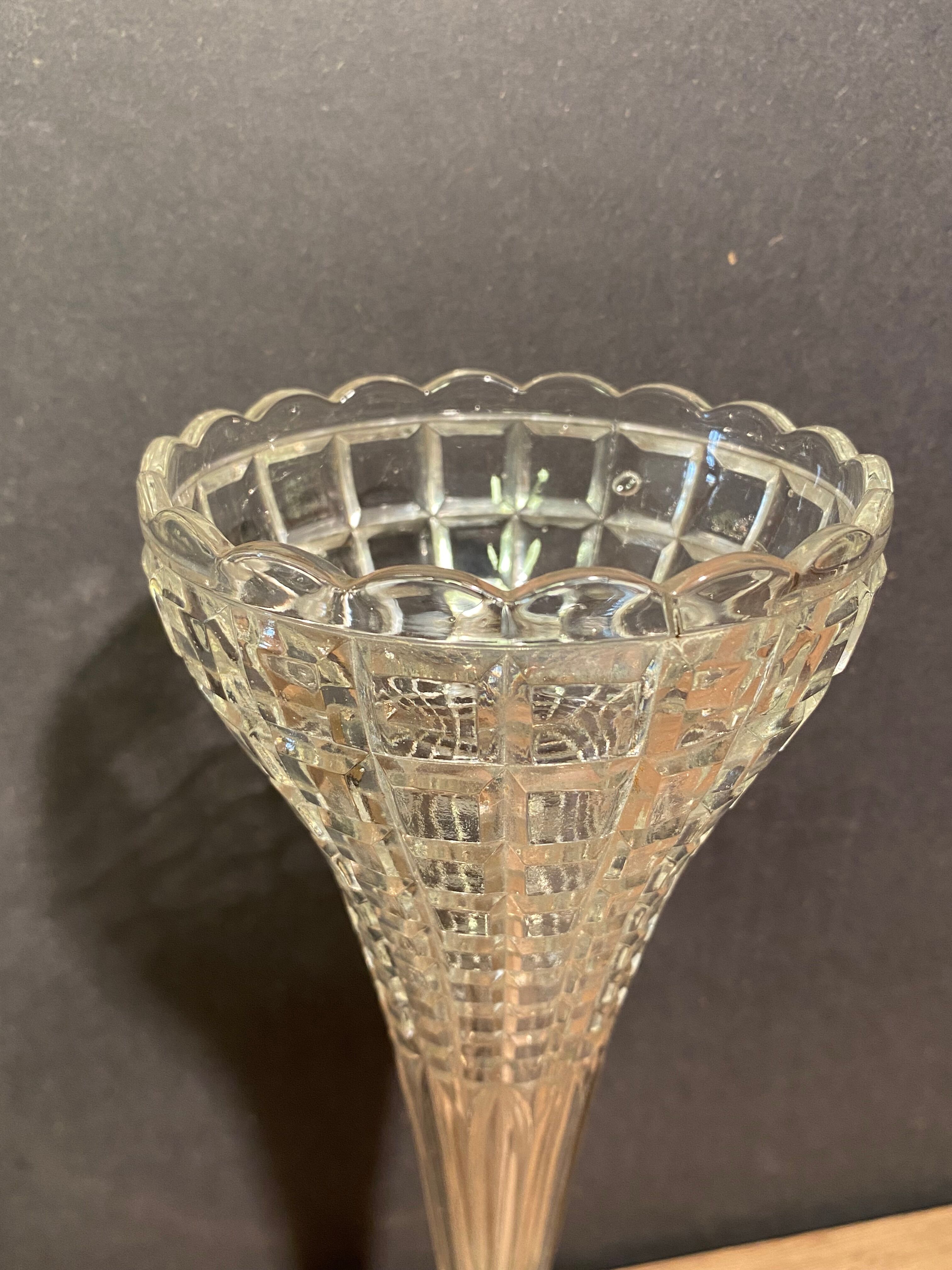 Cone vase, cut crystal bouquet (most certainly baccarat, saint louis ...)