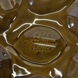 3 green majolica oyster plates from St Clément in good condition.