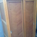 Sliding door cabinet