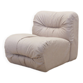 Fauteuil beige, design italien, années 1970, production : Italie