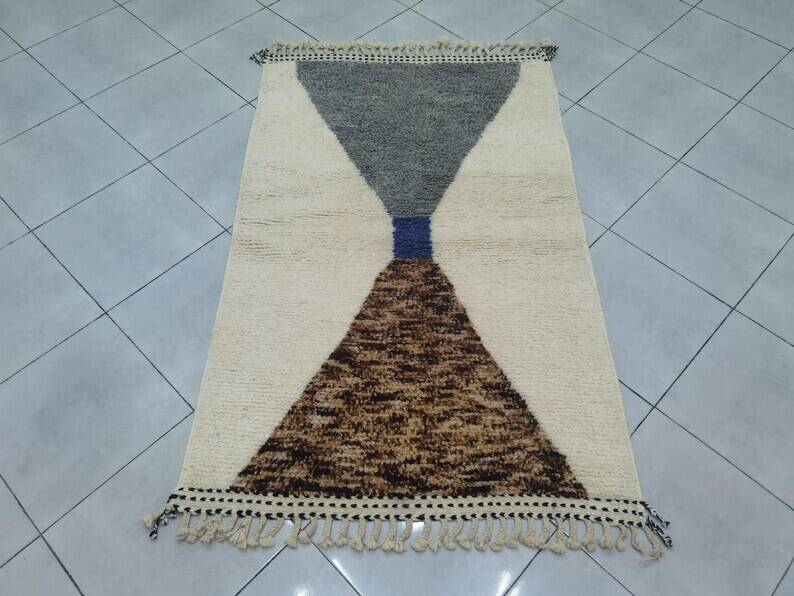 Traditional rug for your living room 250cmx150cm