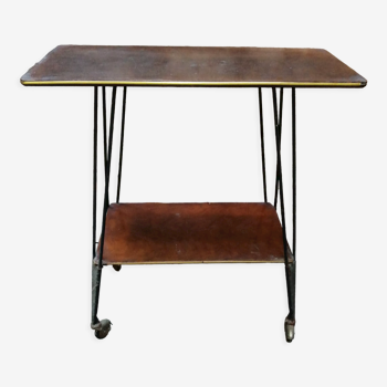 Serving table feet eiffel compass