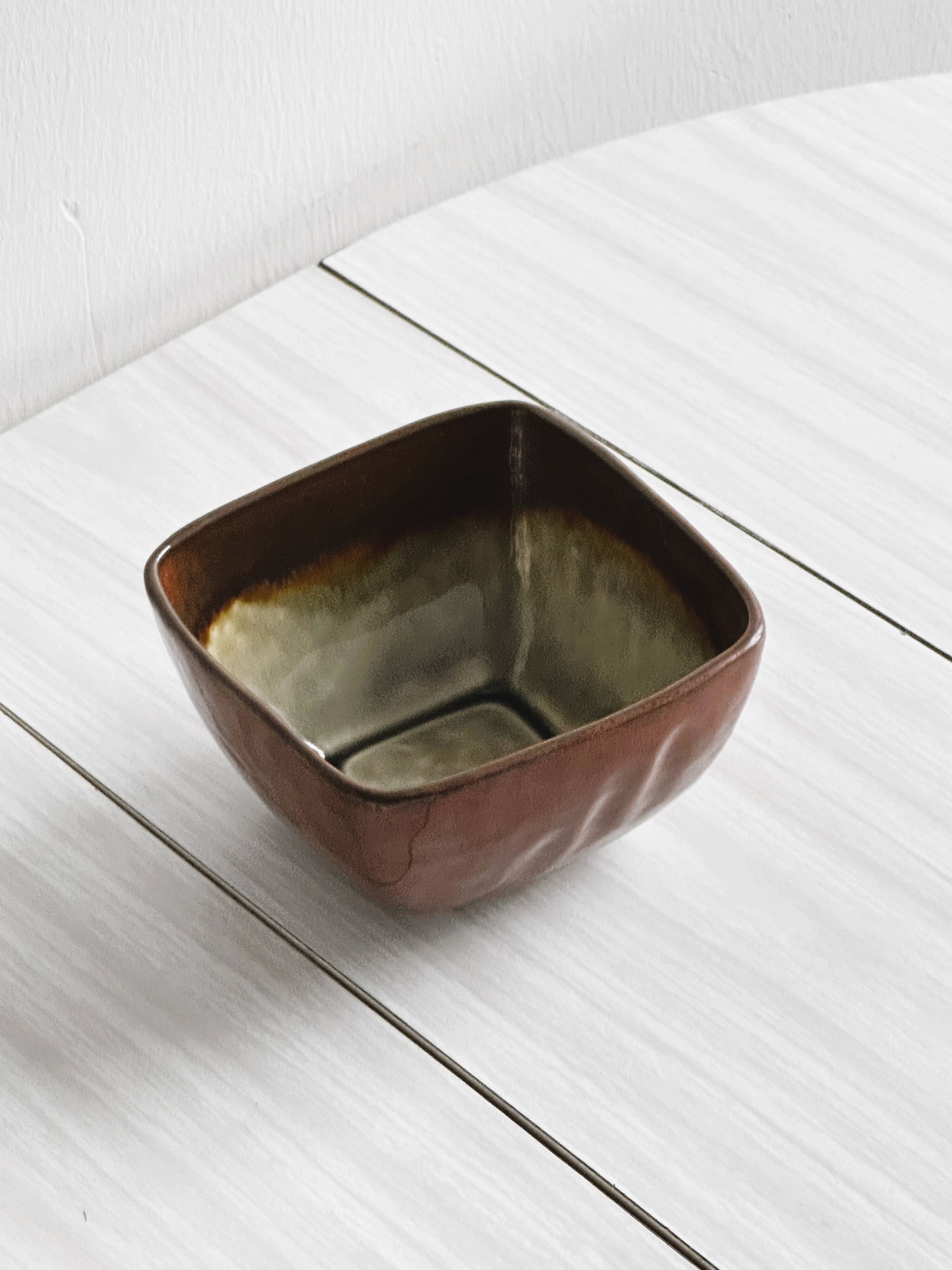 Small salad bowl - ceramic bowl.