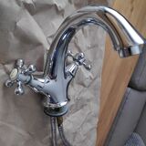 Old mixer tap + flexible hoses