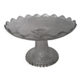 Presentation dish on pedestal cake display