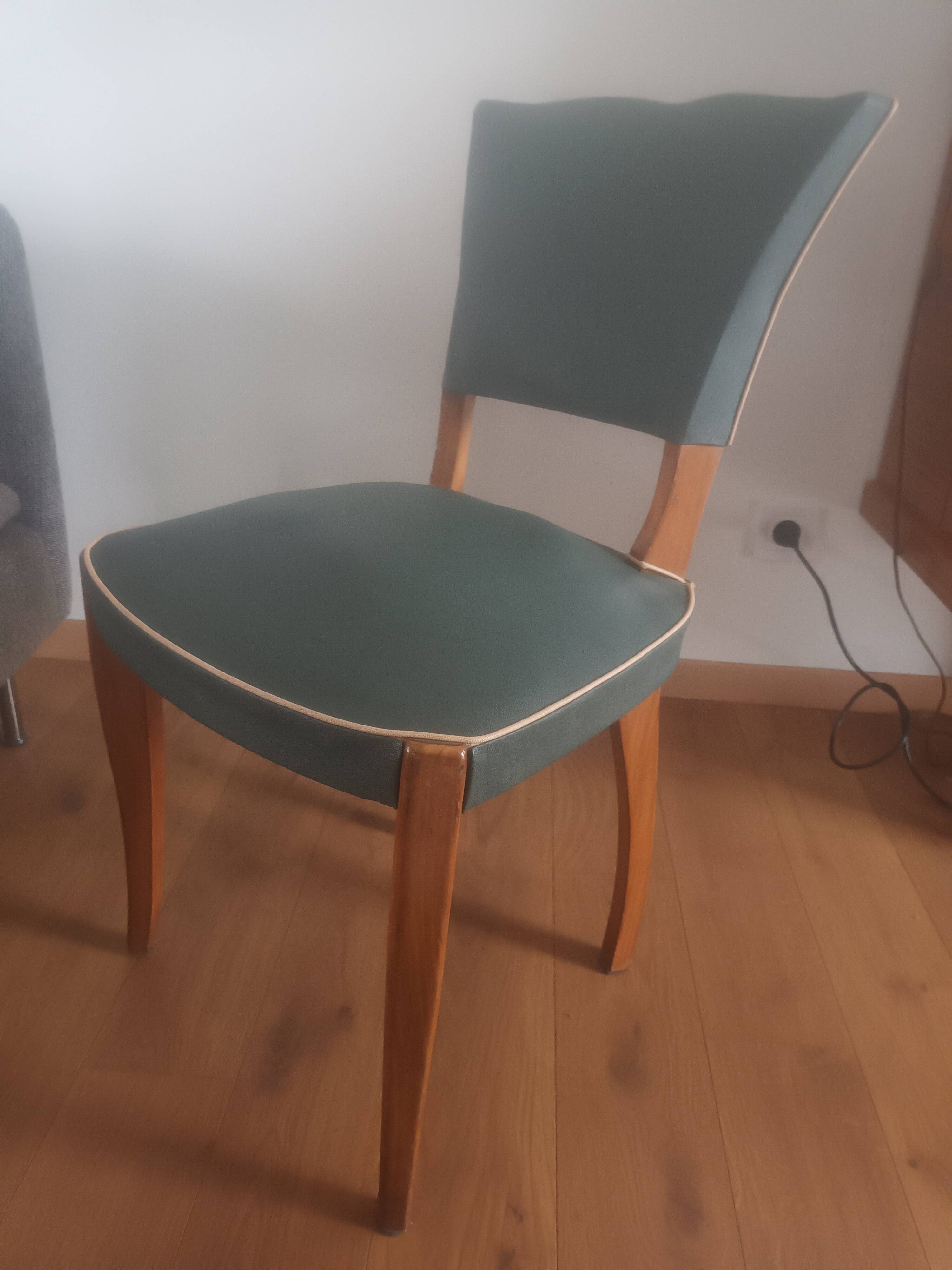 Set of 3 green chairs from the 1960s.