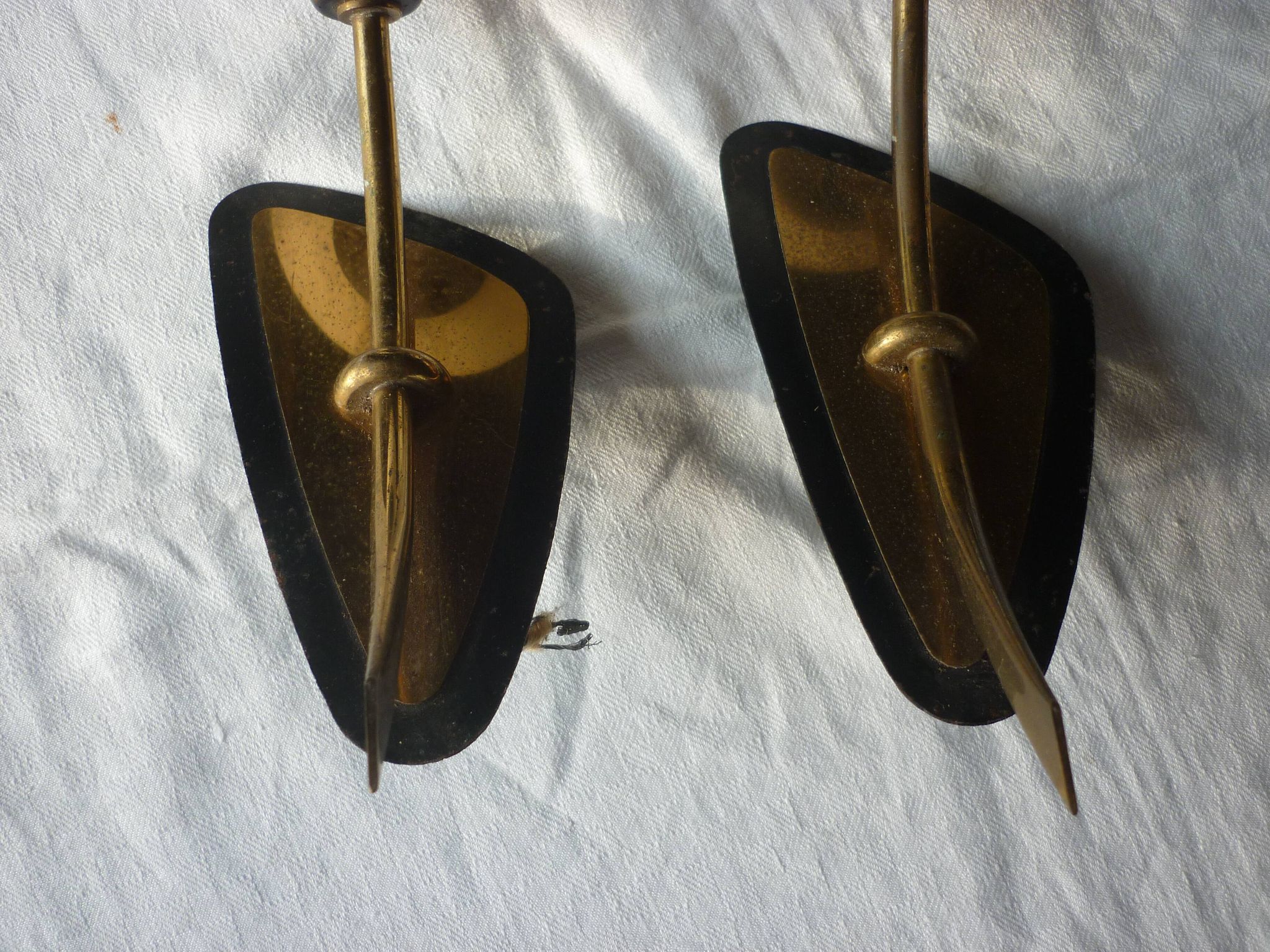 Pair of wall sconces