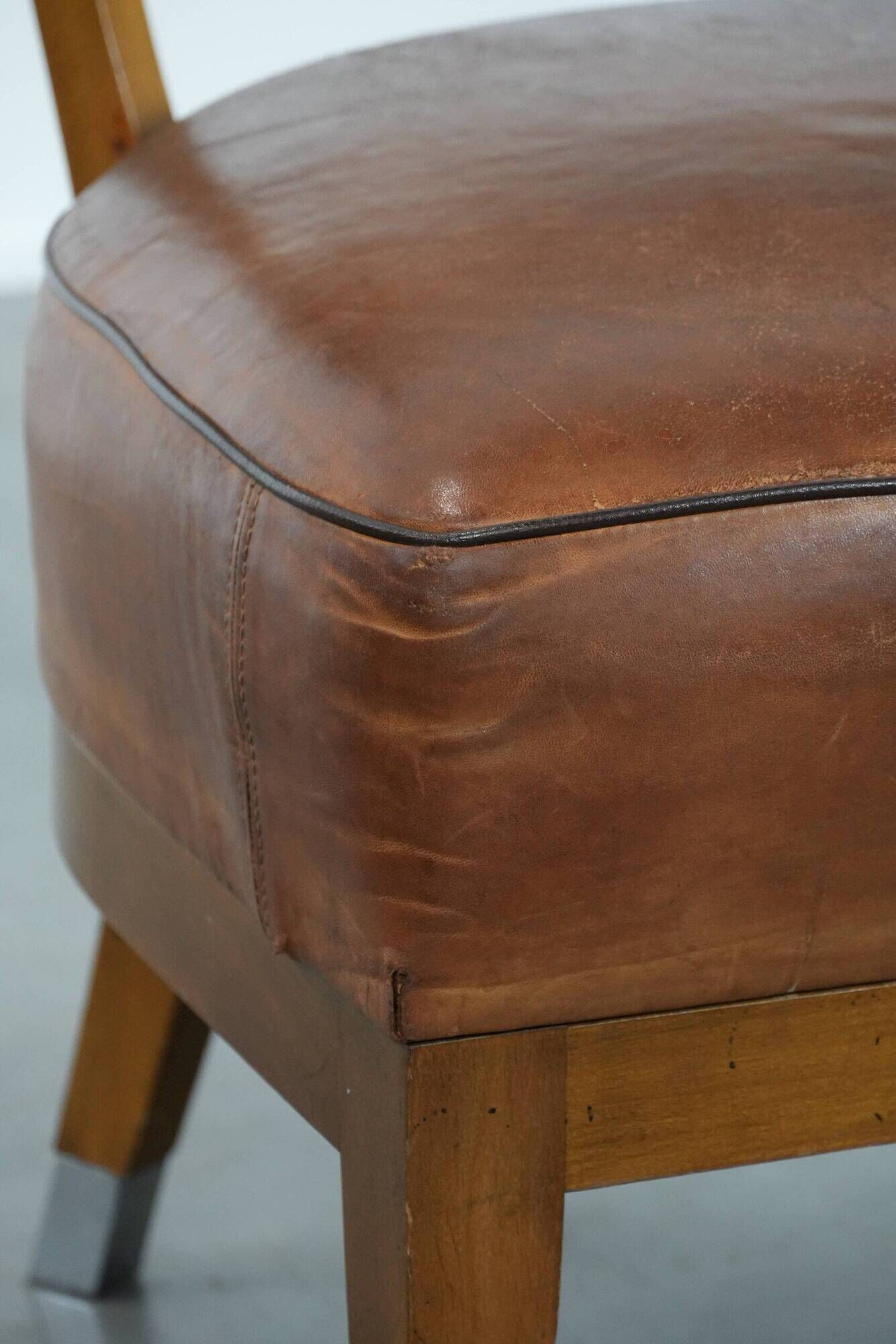 Vintage design armchair / cocktail chair made of sheepskin leather